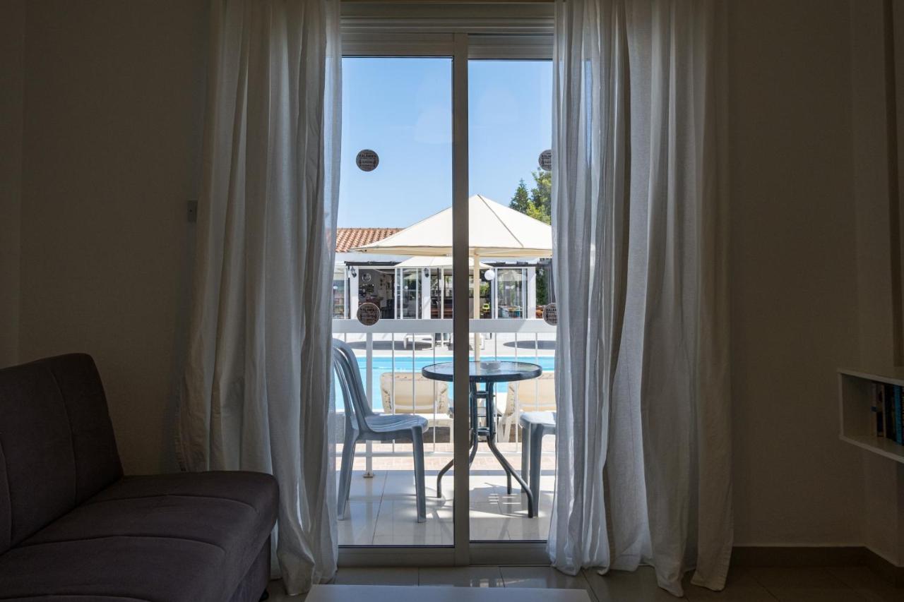 Anais Bay Hotel Protaras Exterior foto